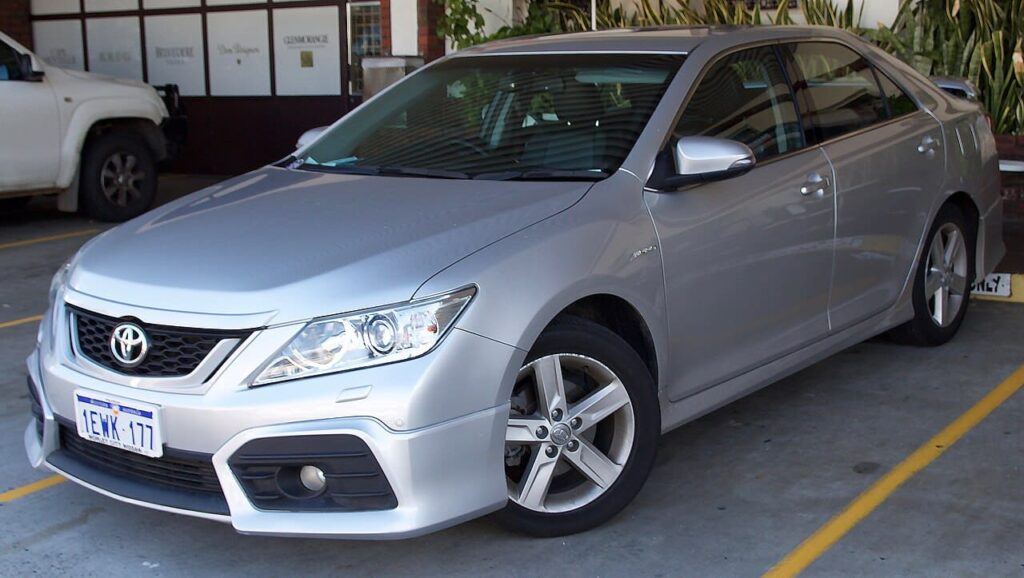 An image of Grey Toyota Aurion 2014 for section best cars under 15000 in Australia