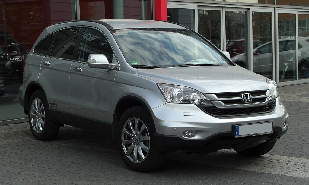 An image of grey Honda CRV for the article best used Honda under $10k in Australia