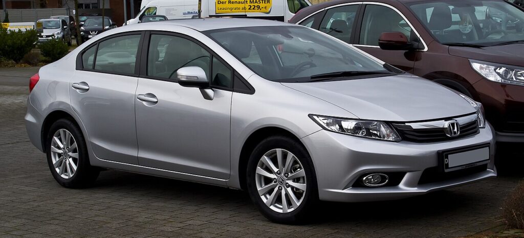 An image of silver Honda Civic for the article best used Honda cars under $10000