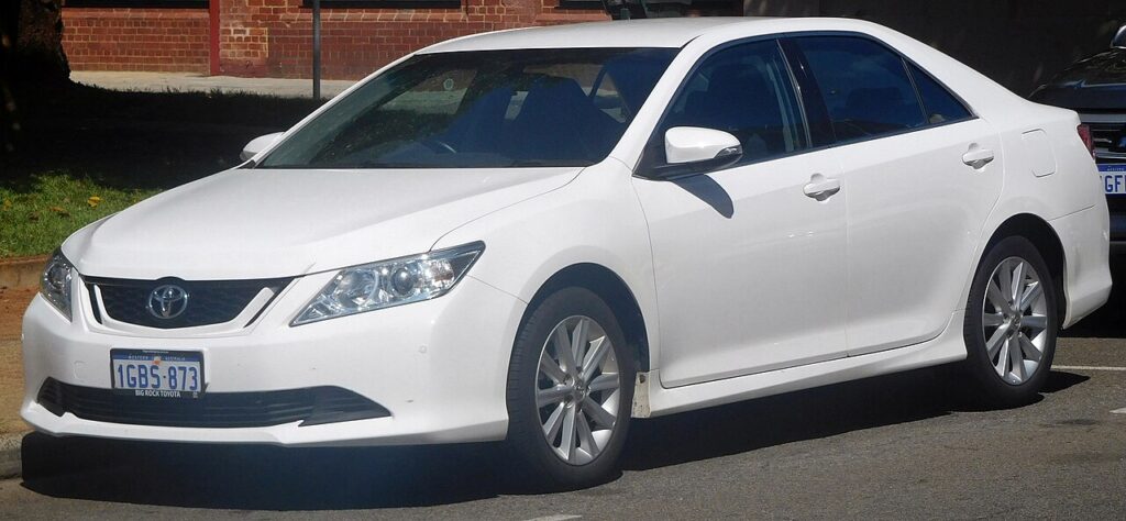 Toyota Aurion (2010–2017) – Best Used Full-Size Sedan with Powerful V6 Performance