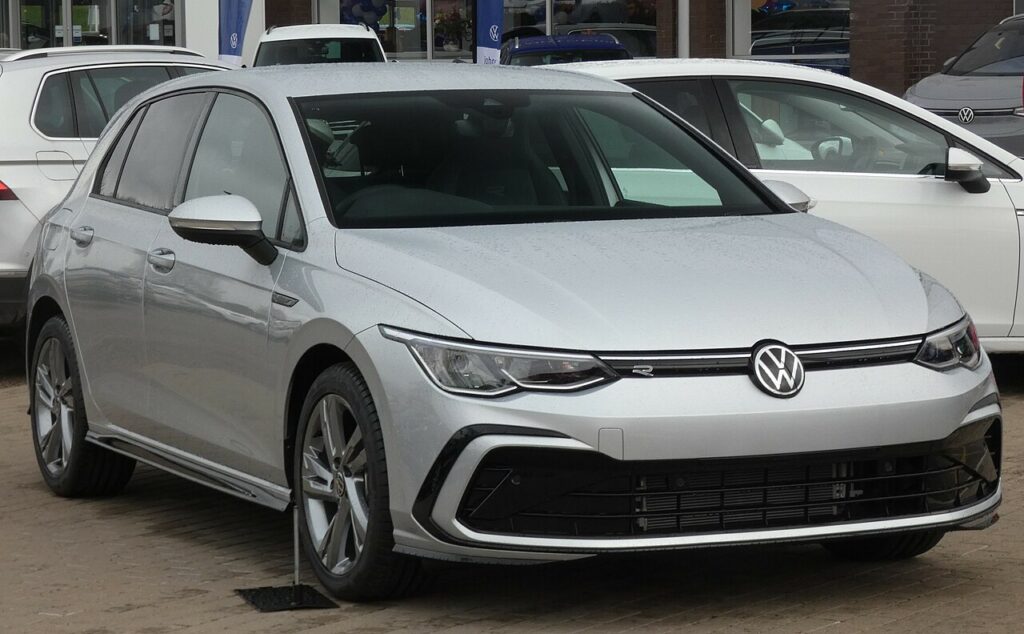 Volkswagen Golf: A Good Car for Traveling with Urban Style