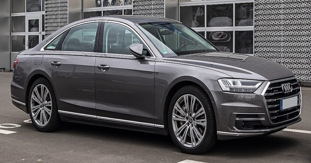Audi A8 : The Understated Cool Luxury Sedan