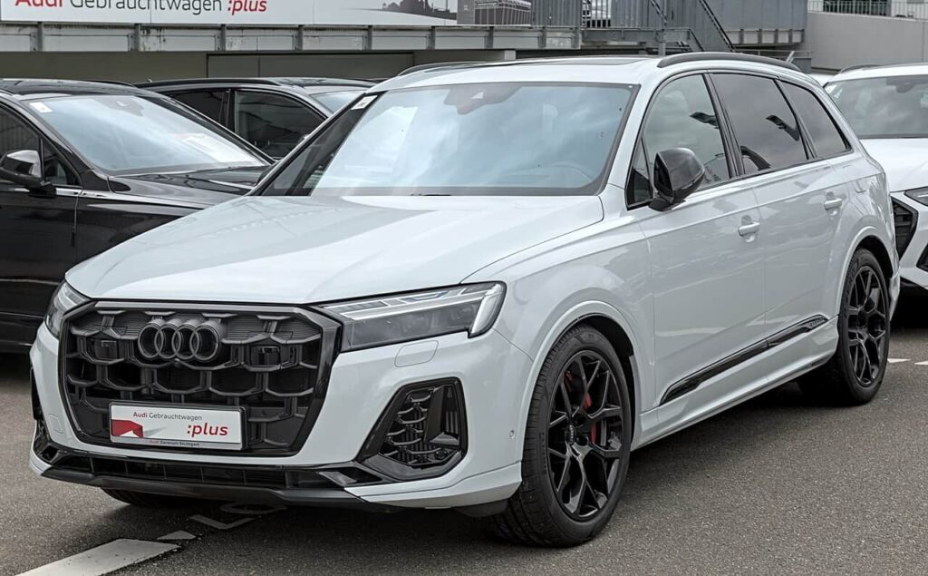 Audi Q7 – A Plush European Ride That Redefines the Most Comfortable SUV for Families