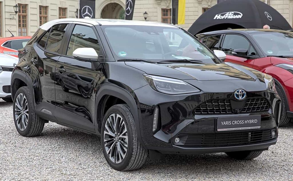 Toyota Yaris Cross Hybrid – Best Mini SUV Hybrid for City & Style in Australia