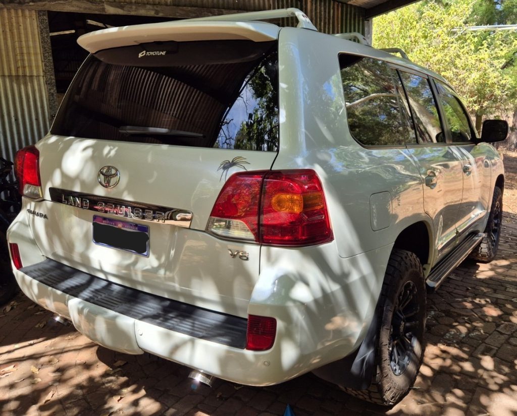 2013 Toyota Landcruiser