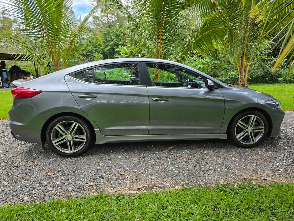 2018 Hyundai Elantra