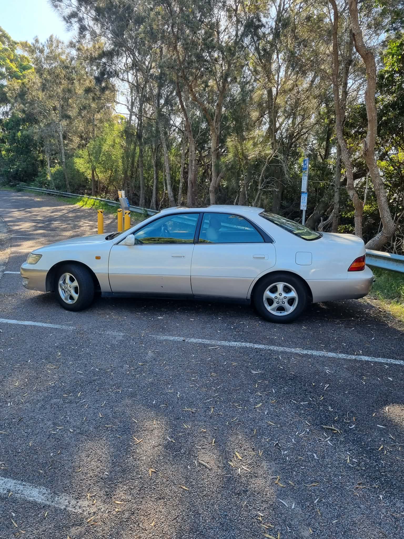 1999 Lexus ES